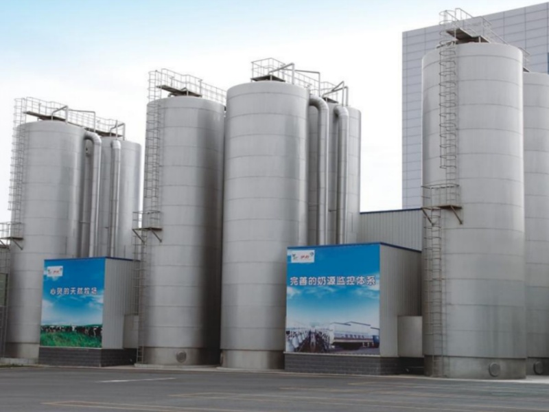 Entrepôt de lait extérieur